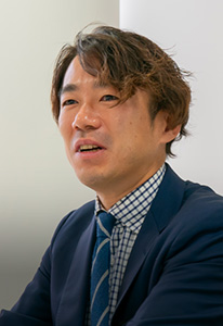 サイバーリーズン合同会社 エンタープライズ第二営業本部 第二営業部 部長 井上 拓也